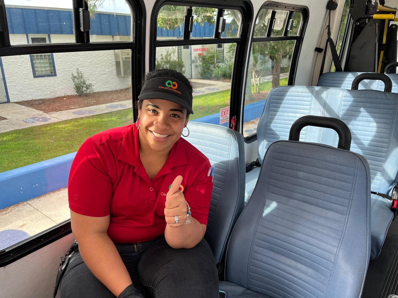 Happy Citrus Connection Employee